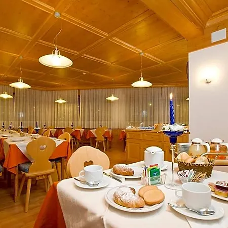 Hotell Antelao San Vito di Cadore