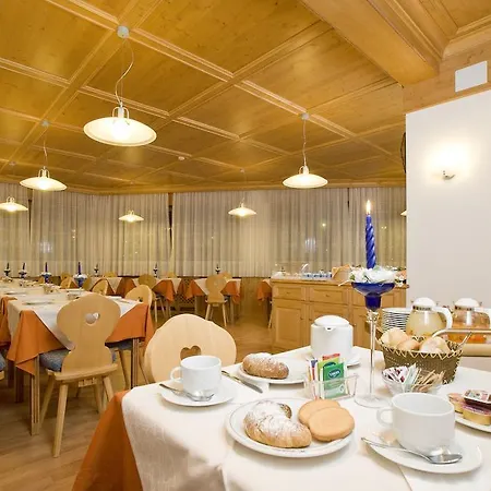 Hotel Antelao