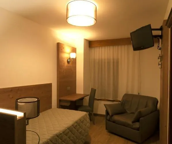 安特莱奥旅馆 酒店 圣维托-迪卡多雷